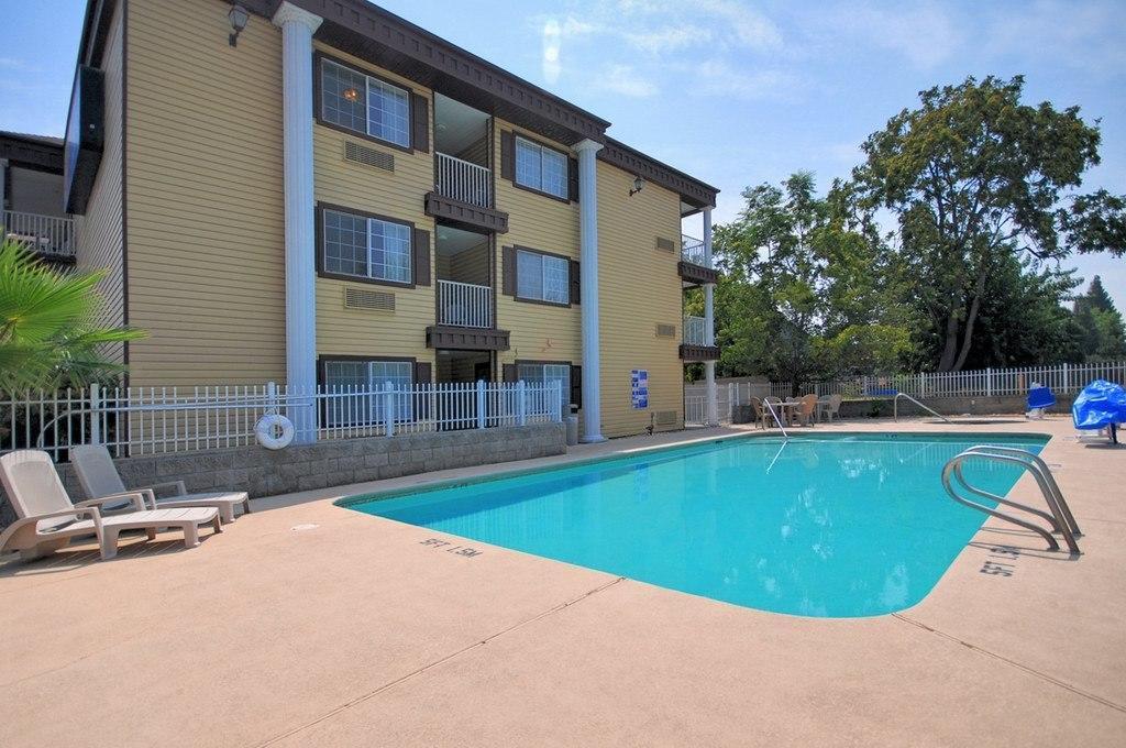 Comfort Suites Red Bluff Near I-5 Экстерьер фото