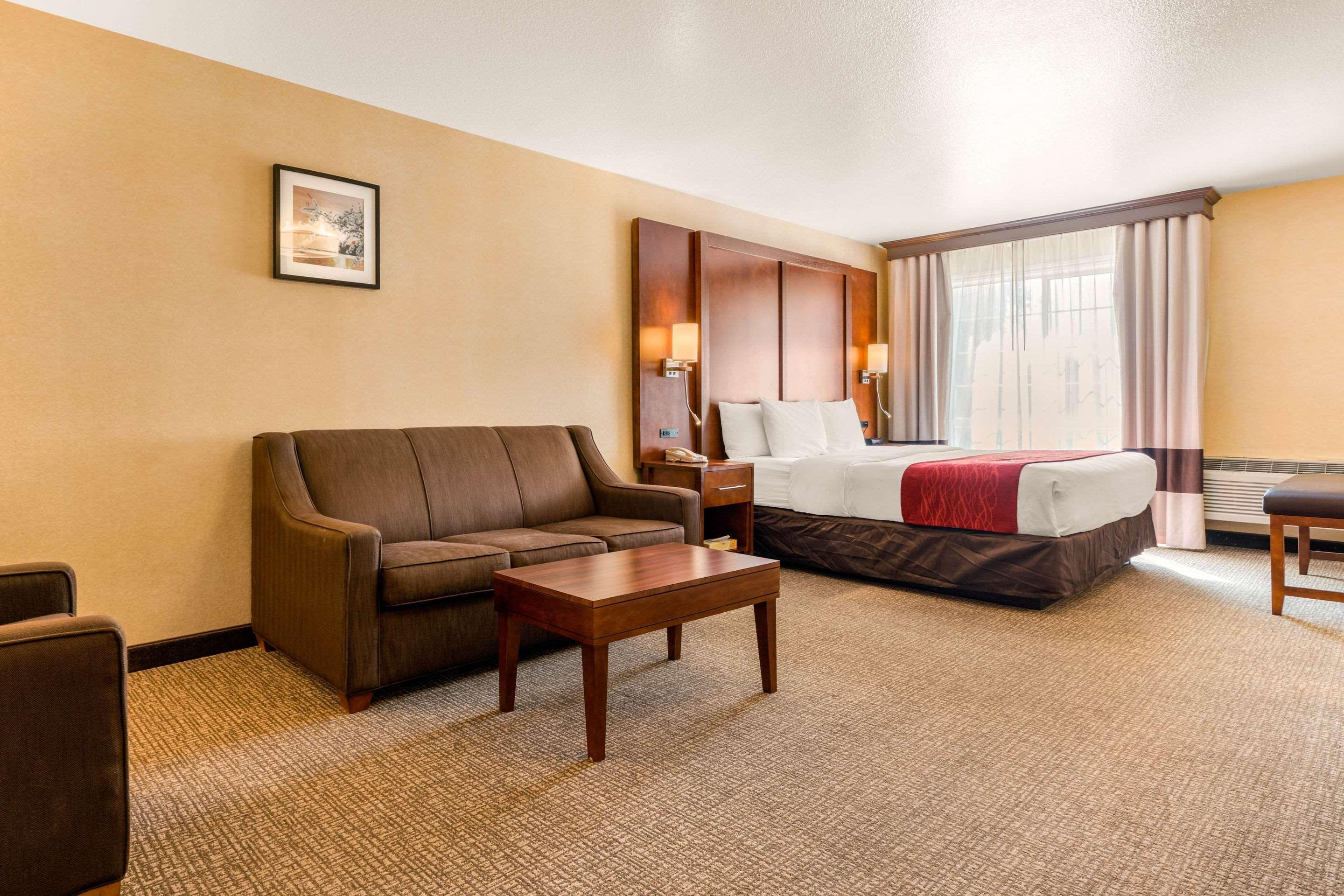 Comfort Suites Red Bluff Near I-5 Экстерьер фото