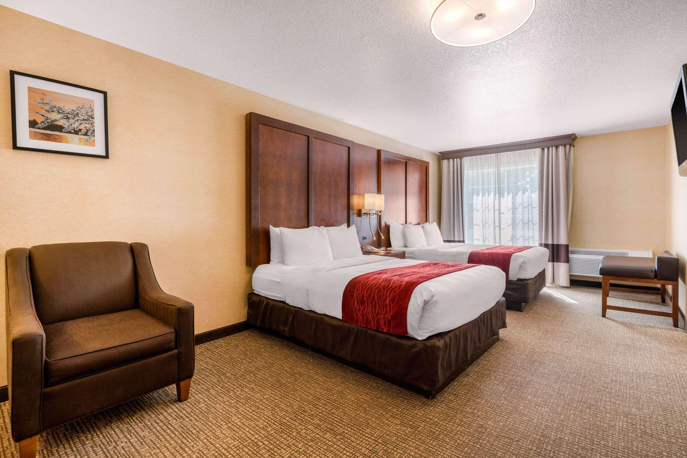 Comfort Suites Red Bluff Near I-5 Экстерьер фото