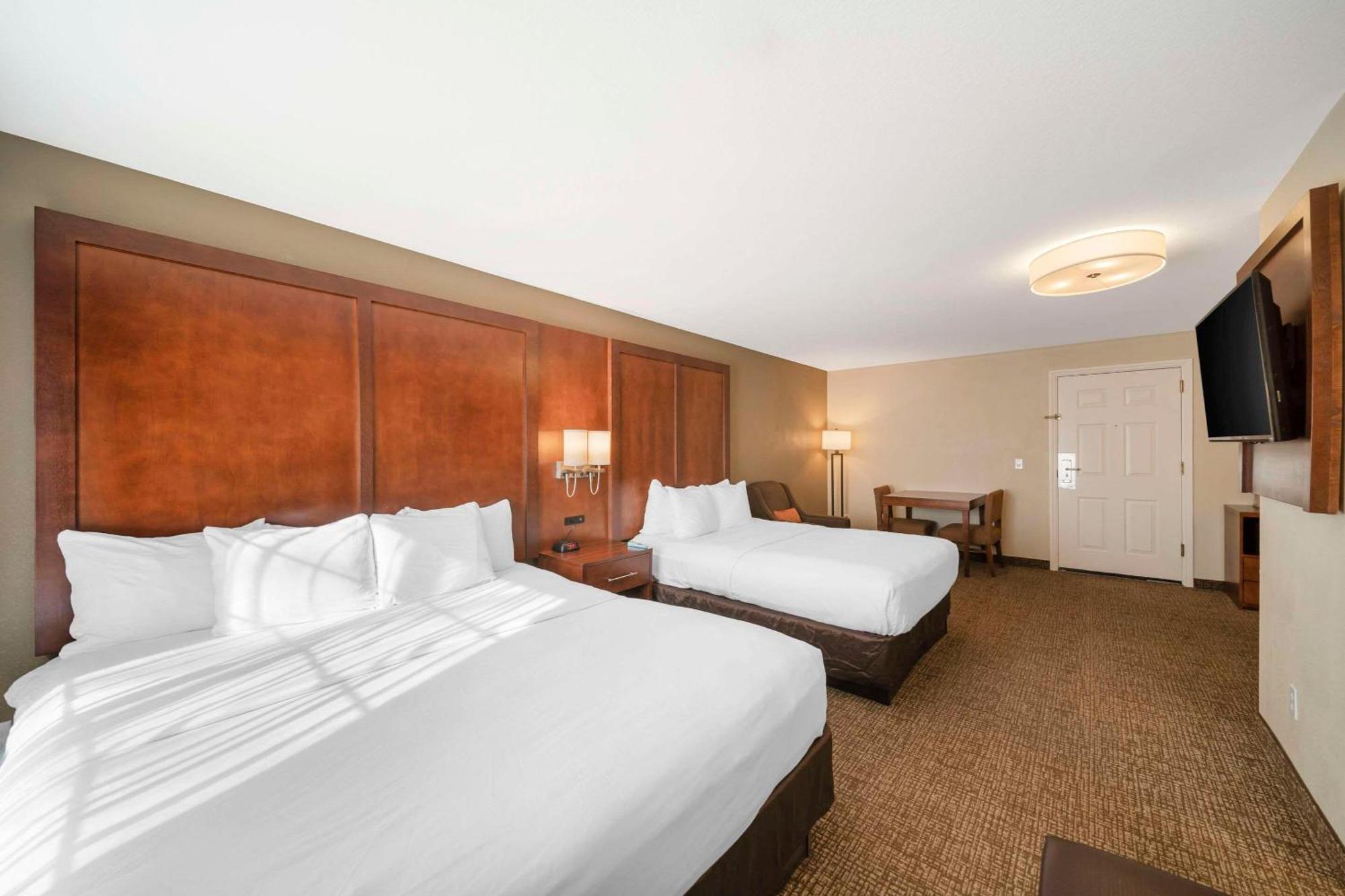 Comfort Suites Red Bluff Near I-5 Экстерьер фото